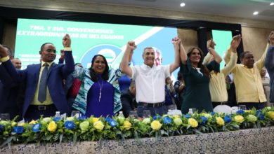 PAL proclama a Gonzalo Castillo como su candidato Presidencial