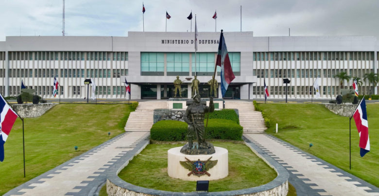 fachada del Ministerio de defensa