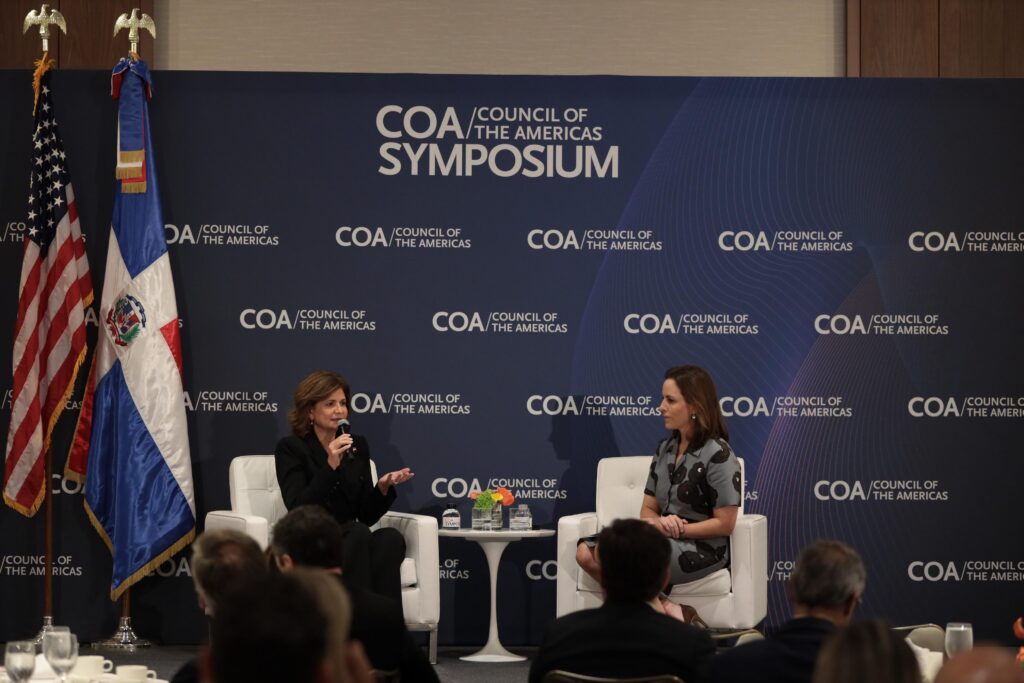 vicemandataria resaltó, además, el impresionante desarrollo logrado por el sector turístico dominicano