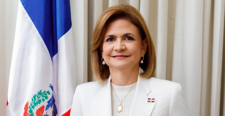 Vicepresidenta Raquel Peña