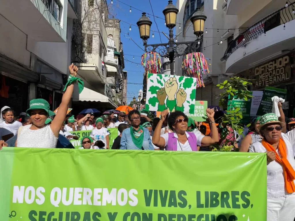 marcha mujeres 8 de marzo