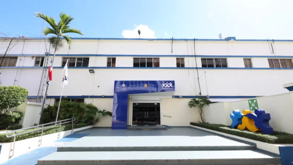 Sede de la Dirección General de Contrataciones Públicas en República Dominicana