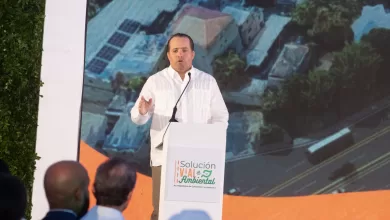 Ministro presentan el proyecto vial y ecológico para la Av. República de Colombia durante acto en el Jardín Botánico