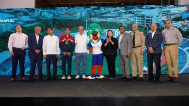 El presidente Luis Abinader durante su discurso en el pabellón de esgrima del Centro Olímpico, anunciando los avances de los Juegos Centroamericanos y del Caribe 2026.