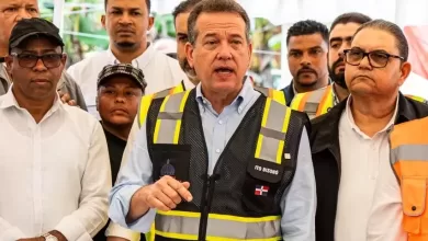 inistro Ito Bisonó junto a autoridades de Santiago iniciando trabajos en Puñal.